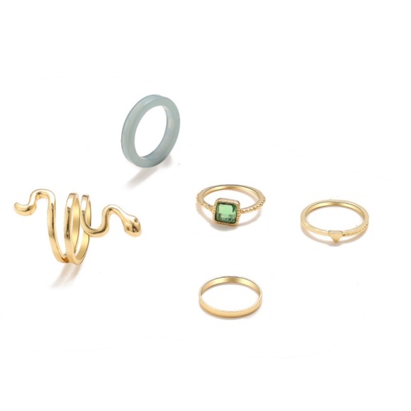 **AMABELLA* 5-Pc Gold x Green Snake Fashion Ring Set - Picture 4 of 5